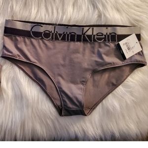🆕️ Calvin Klein gray Size Med underwear